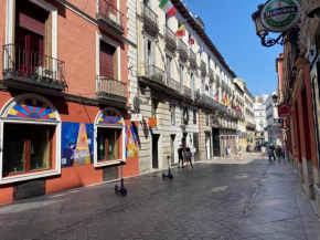  Apartamento Atico en Puerta del Sol  Мадрид
